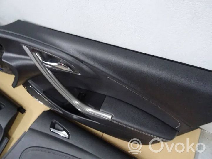 Opel Astra J Set di rivestimento del pannello della portiera 