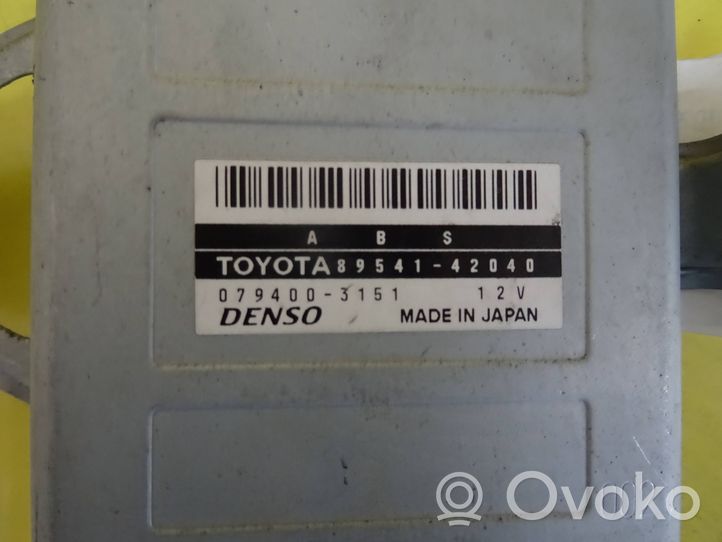 Toyota RAV 4 (XA10) Turvatyynyn ohjainlaite/moduuli 8954142040