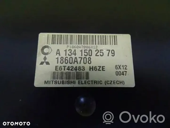 Mitsubishi Colt Sterownik / Moduł ECU A1341502579