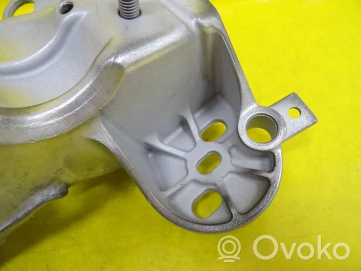 Audi A4 S4 B6 8E 8H Support, suspension du moteur 8E0199352F