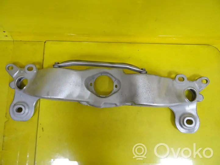 Audi A4 S4 B6 8E 8H Gearbox mounting bracket 8E0399263S