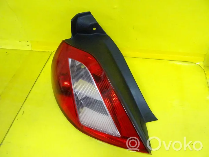 Renault Megane II Lampa tylna 8200073236