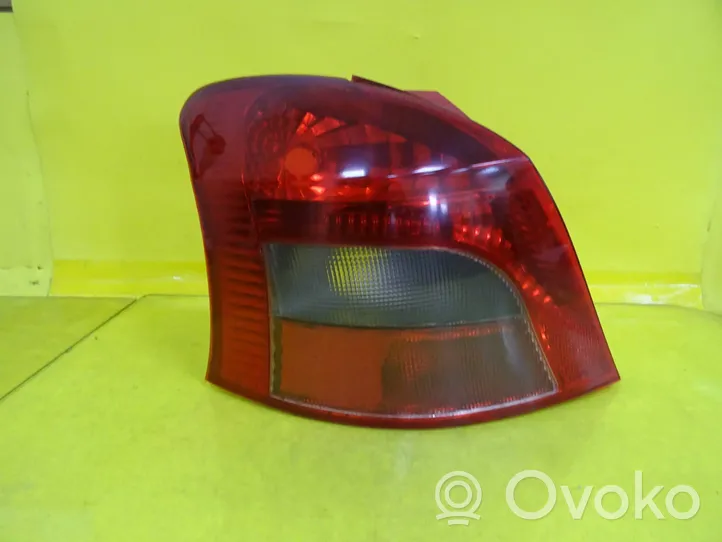 Toyota Yaris Lampa tylna 