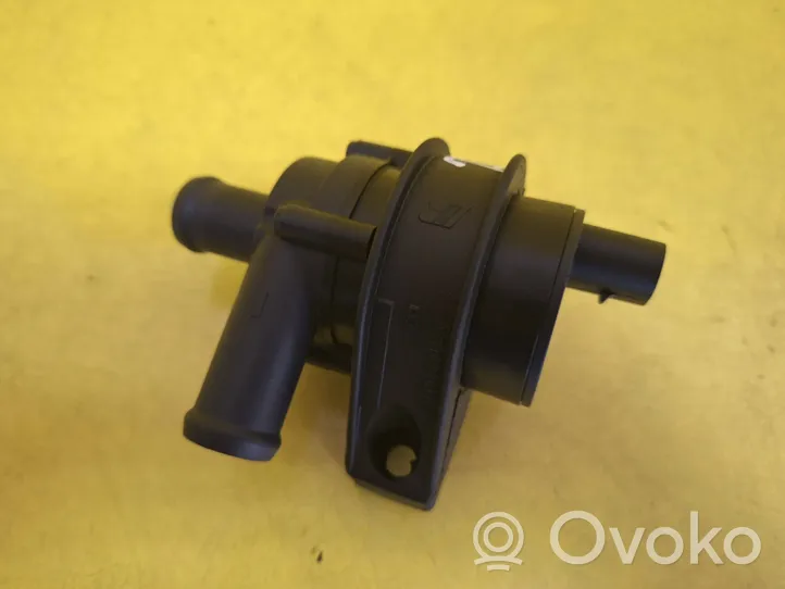 Opel Signum Electric auxiliary coolant/water pump 13106848