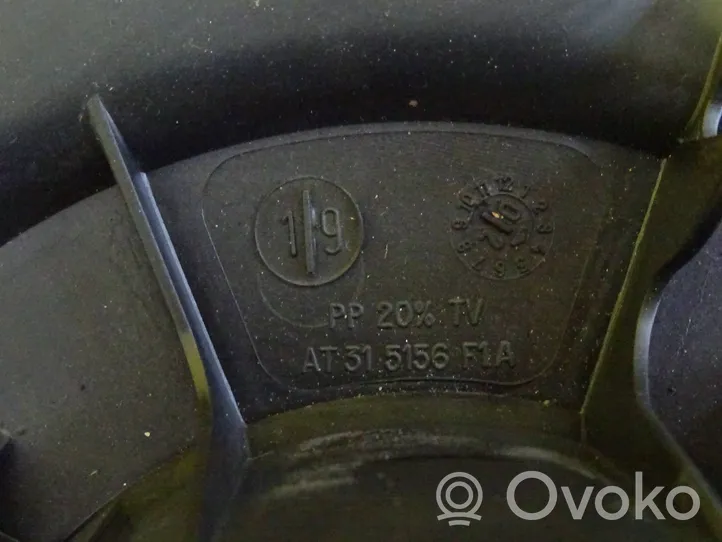 Opel Omega B2 Lämmittimen puhallin AT315156F1A
