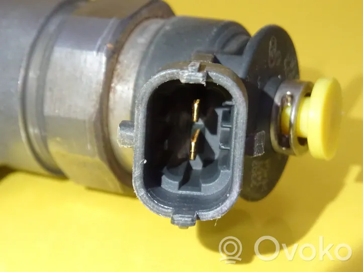 Peugeot 307 Injecteur de carburant 0445110075