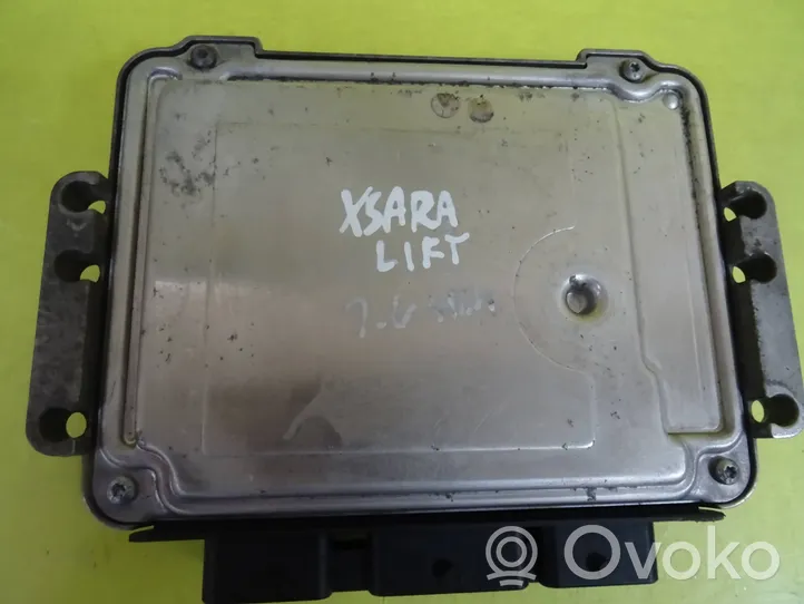 Citroen Xsara Picasso Calculateur moteur ECU 0281011802