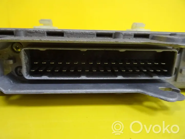 Citroen Xantia Calculateur moteur ECU 0261200664