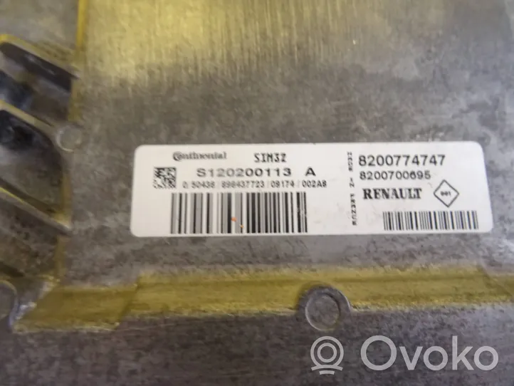 Renault Twingo II Calculateur moteur ECU 8200774747
