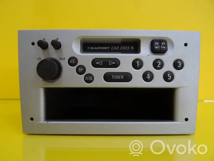 Opel Meriva A Radio/CD/DVD/GPS head unit 13122925