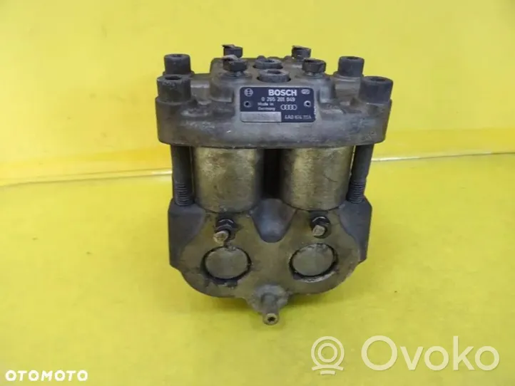 Audi 80 90 S2 B4 Pompe ABS 0265201049