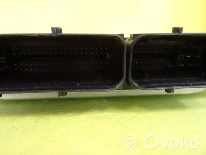 Audi A6 S6 C5 4B Sterownik / Moduł ECU 0281011386