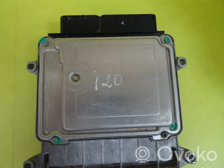 Hyundai i20 (PB PBT) Sterownik / Moduł ECU 3911003345