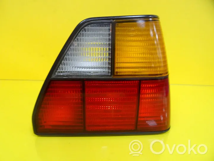 Volkswagen Golf II Lampa tylna 191945112