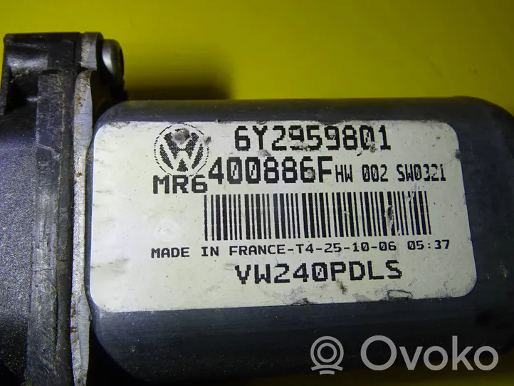 Volkswagen Polo IV 9N3 Moteur de lève-vitre de porte avant 6Y2959801