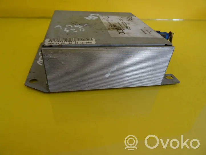 Audi A4 S4 B6 8E 8H Amplificatore 8E5035223