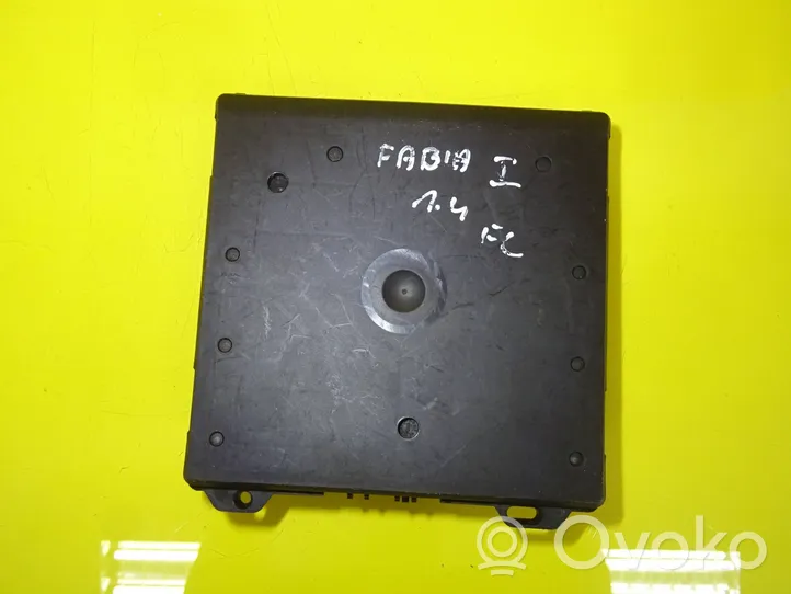 Skoda Fabia Mk1 (6Y) Module confort 6Q1937049D