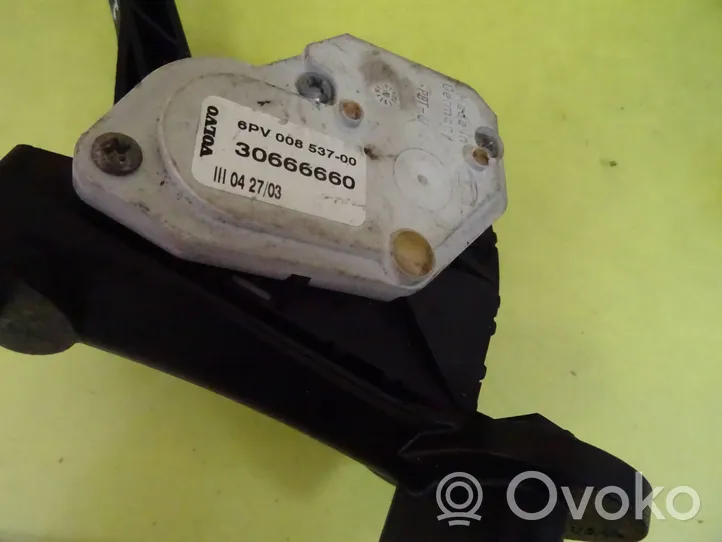 Volvo V70 Akceleratoriaus pedalas 30666660