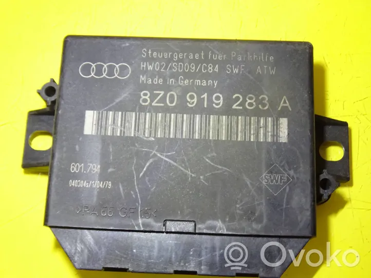 Audi A4 S4 B6 8E 8H Pysäköintitutkan (PCD) ohjainlaite/moduuli 8Z0919283A