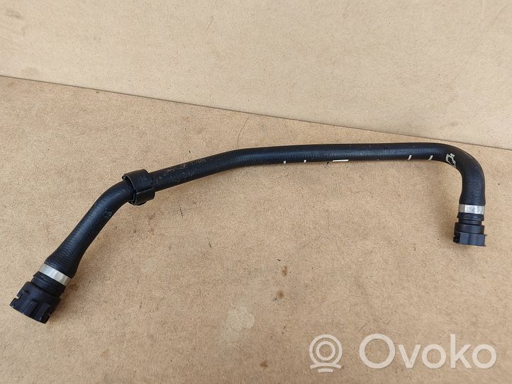 BMW 2 F22 F23 Przewód / Wąż chłodnicy 17128662834	