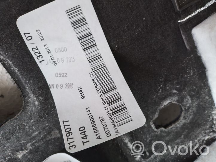 Mercedes-Benz ML W166 Untere Seitenverkleidung Kofferraum A1666900141