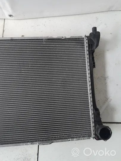 Mercedes-Benz E W213 Radiateur de refroidissement A0995002603