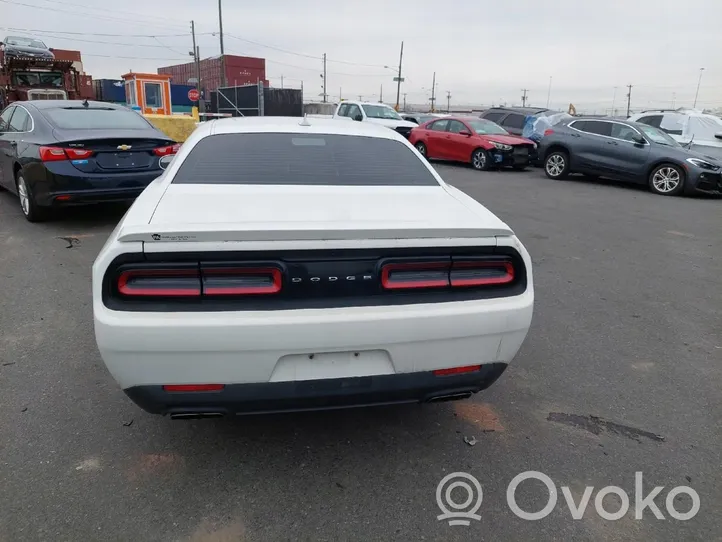 Dodge Challenger Blocco motore 