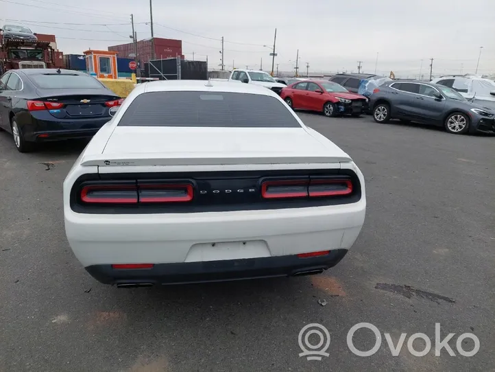 Dodge Challenger Altre parti del cruscotto 