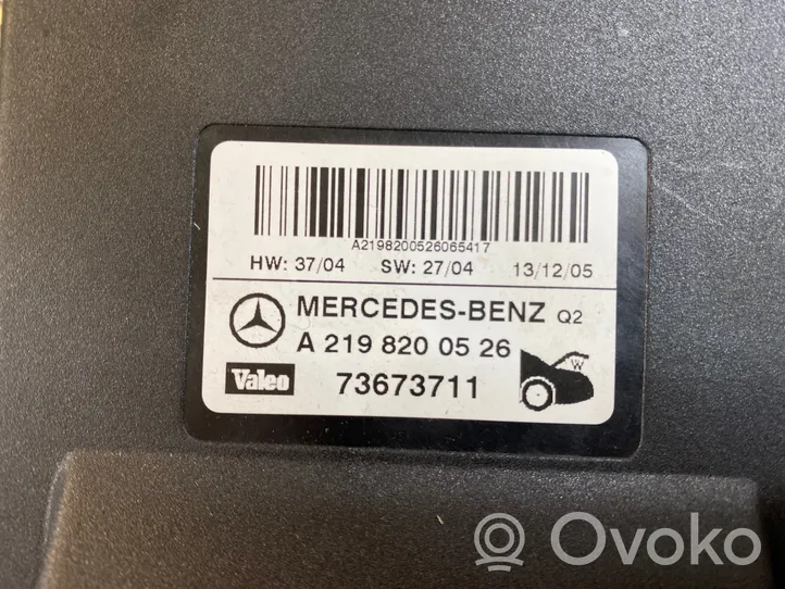 Mercedes-Benz CLK A209 C209 Takaluukun/tavaratilan ohjainlaite/moduuli A2198200526