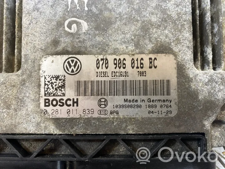 Volkswagen Touareg I Sterownik / Moduł ECU 070906016BC