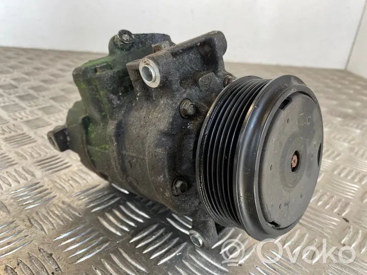 Audi A4 S4 B7 8E 8H Ilmastointilaitteen kompressorin pumppu (A/C) 8E0260805CC