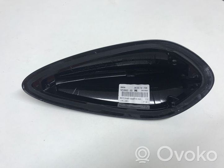 BMW 3 F30 F35 F31 Stogo (GPS) antenos dangtelis 9253662