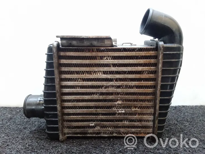 Hyundai Elantra Radiatore intercooler M2827027000