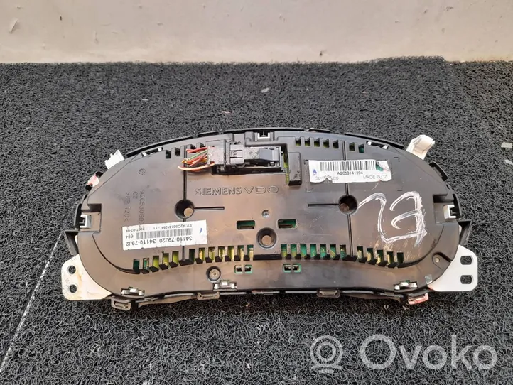 Suzuki SX4 Spidometrs (instrumentu panelī) 3411079J20