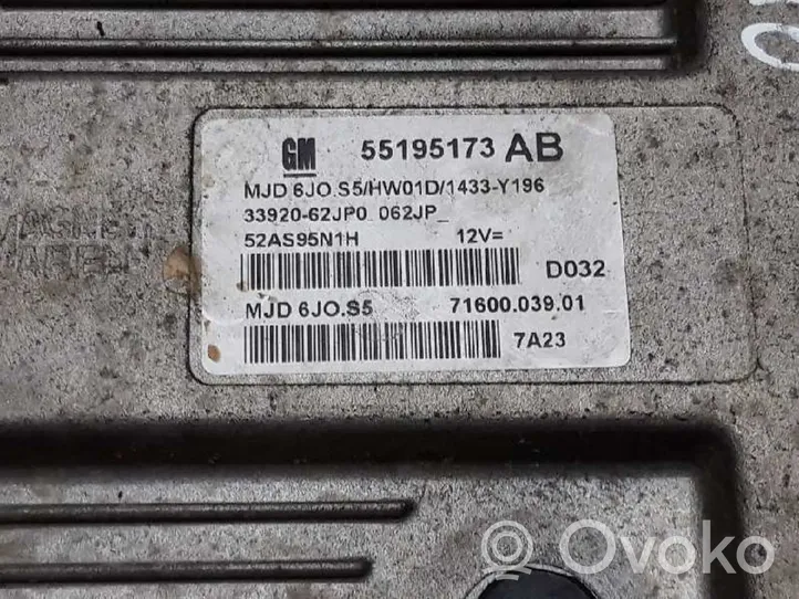 Suzuki Swift Calculateur moteur ECU 55195173AB