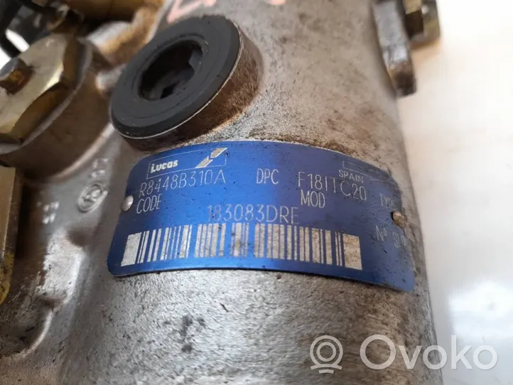 Ford Escort Bomba de alta presión de inyección de combustible R8448B310A