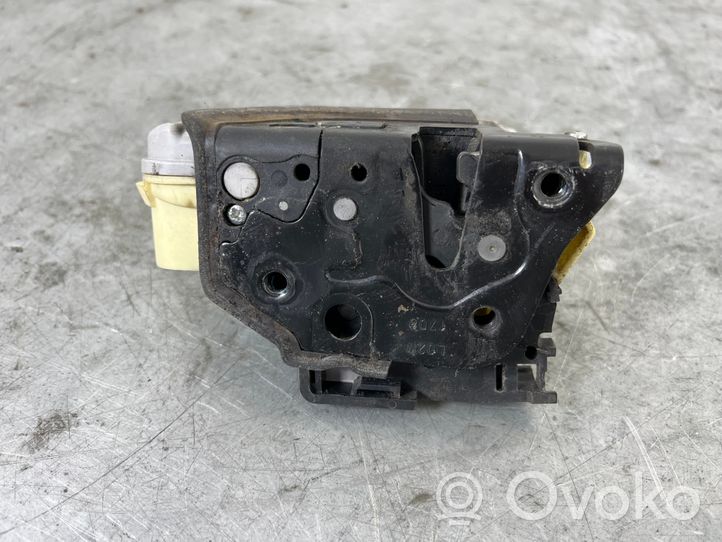 Audi Q7 4L Serratura portiera anteriore 3C1837015A