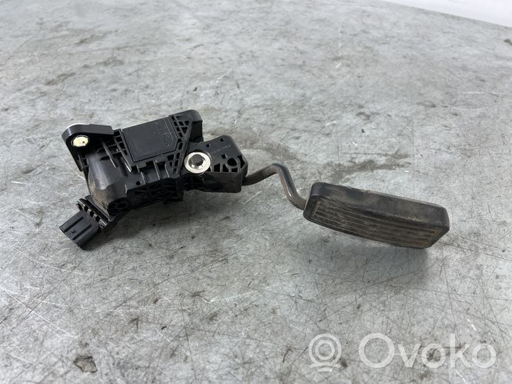 Honda CR-V Accelerator throttle pedal 2700000400