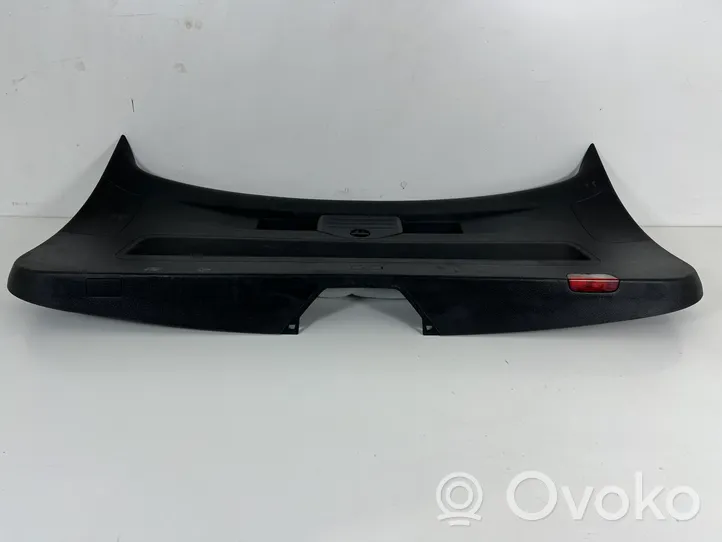 Volkswagen Touareg II Rivestimento portellone posteriore/bagagliaio 7P6863291