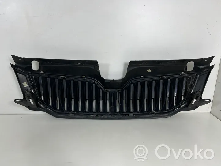 Skoda Octavia Mk3 (5E) Maskownica / Grill / Atrapa górna chłodnicy 5E0853653