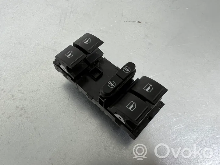 Volkswagen Touareg II Electric window control switch 7N0959857