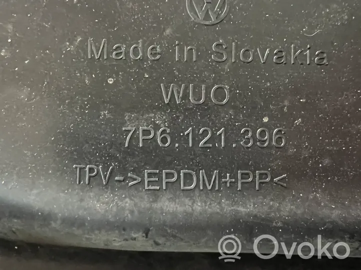 Volkswagen Touareg II Pannello di supporto del radiatore 7P6805594