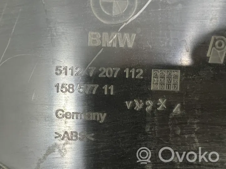 BMW 5 F10 F11 Galinis laikiklis bamperio 7207112