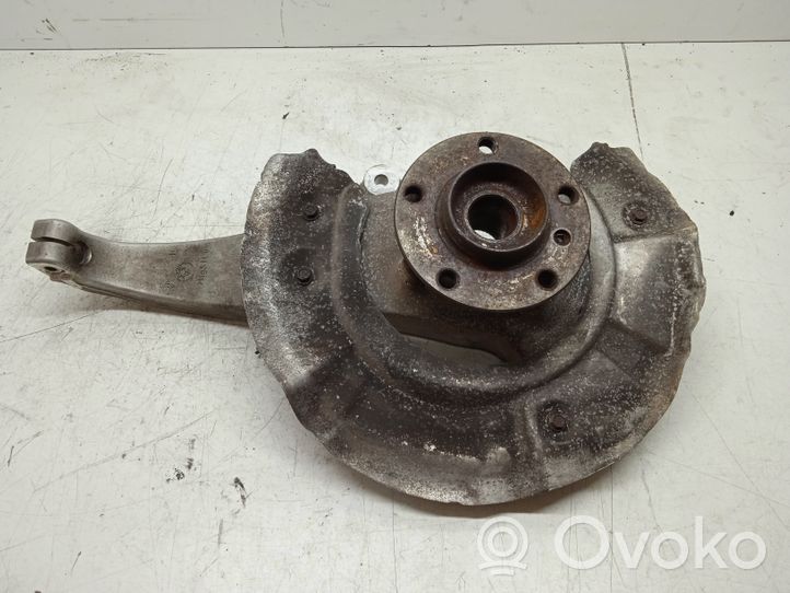 BMW 5 F10 F11 Front wheel hub 