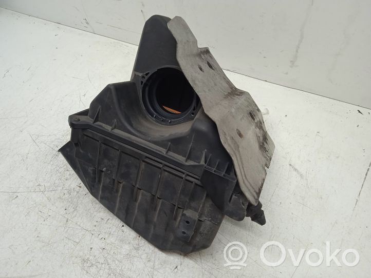 Audi A4 S4 B6 8E 8H Boîtier de filtre à air 038133835J