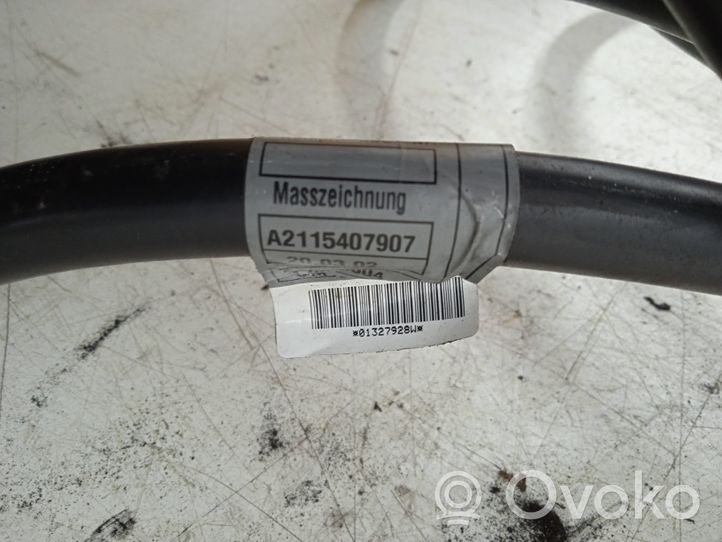 Mercedes-Benz E AMG W211 Câble de batterie positif A2115407907