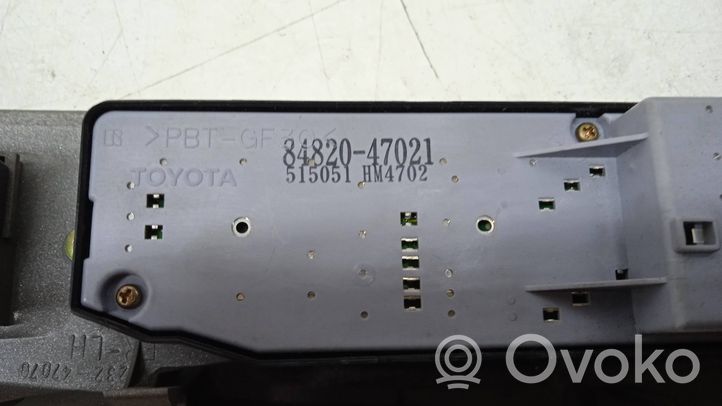 Toyota Prius (XW20) Interruttore di controllo dell’alzacristalli elettrico 8482047021