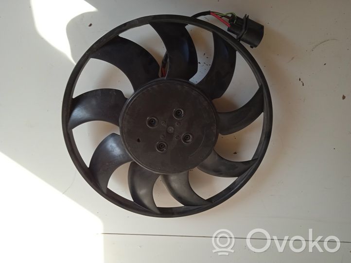 Audi A6 S6 C8 4K Convogliatore ventilatore raffreddamento del radiatore 8W0959455