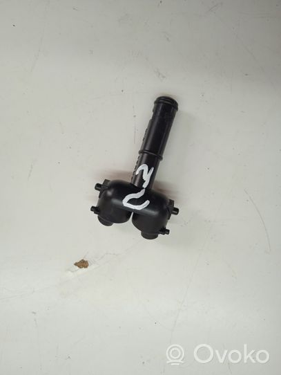 Hyundai Santa Fe Headlight washer spray nozzle 2012M