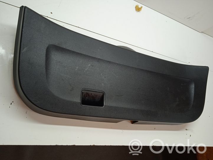 Toyota Prius (XW20) Rivestimento portellone 6775047010